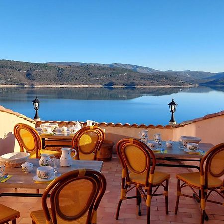 Chambres D'Hotes Les Fenieres Sainte-Croix-de-Verdon Bagian luar foto